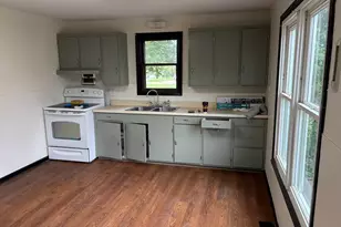 707 3rd St SE, Bemidji, MN 56601 - Photo 2