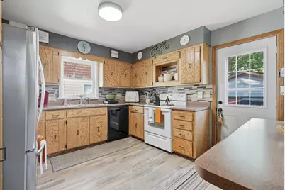 1110 Florence Street, Baldwin, WI 54002 - Photo 6