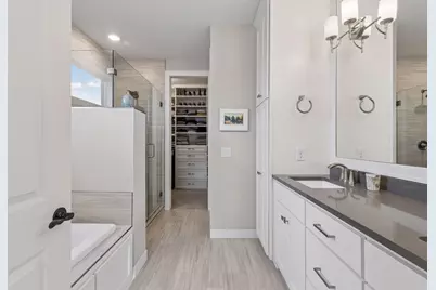 5495 Alvarado Lane N, Plymouth, MN 55446 - Photo 26