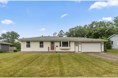 8508 Rich Avenue S, Bloomington, MN 55437 - Photo 2