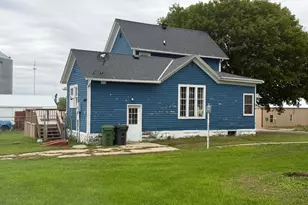 113 Nevada Ave, Adrian, MN 56110 - Photo 4