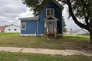113 Nevada Ave, Adrian, MN 56110 - Photo 1