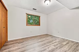 7232 Woodstock Dr, Bloomington, MN 55438 - Photo 28