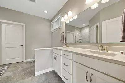 8275 Oakview Court N, Maple Grove, MN 55369 - Photo 32