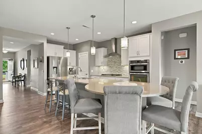 8275 Oakview Court N, Maple Grove, MN 55369 - Photo 16