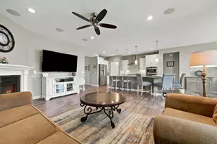 8275 Oakview Ct N, Maple Grove, MN 55369 - Photo 26