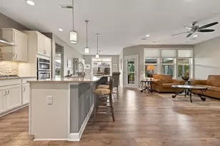 8275 Oakview Ct N, Maple Grove, MN 55369 - Photo 14