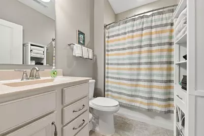 8275 Oakview Court N, Maple Grove, MN 55369 - Photo 8