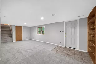 6913 Toledo Ave N, Brooklyn Center, MN 55429 - Photo 36