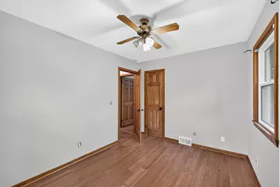 6913 Toledo Avenue N, Brooklyn Center, MN 55429 - Photo 22