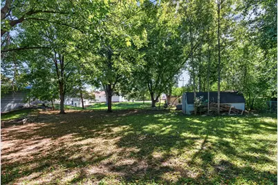 6913 Toledo Avenue N, Brooklyn Center, MN 55429 - Photo 46