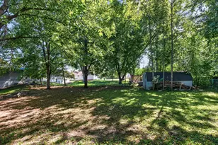 6913 Toledo Ave N, Brooklyn Center, MN 55429 - Photo 46