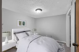 6913 Toledo Ave N, Brooklyn Center, MN 55429 - Photo 32