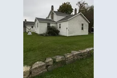325 N 1st Street, Kellogg, MN 55945 - Photo 4
