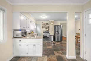 3029 Idaho Ave S, Saint Louis Park, MN 55426 - Photo 8