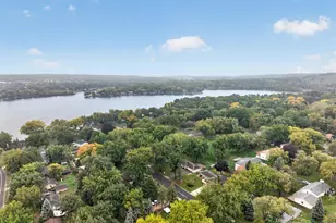 724 E 152nd St, Burnsville, MN 55306 - Photo 18