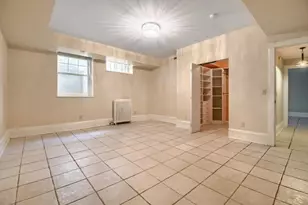 300 Ridgewood Ave, Minneapolis, MN 55403 - Photo 12