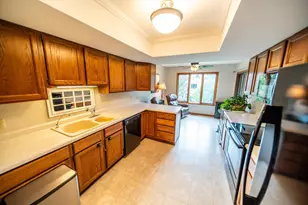 1808 Lakeview Ct SW, Rochester, MN 55902 - Photo 14