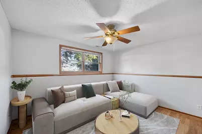 1932 S Village Drive SE, Rochester, MN 55904 - Photo 16