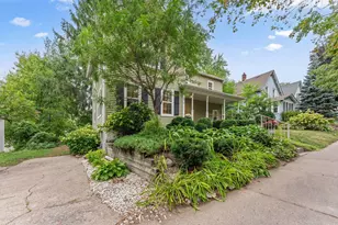 2518 Buchanan St NE, Minneapolis, MN 55418 - Photo 32