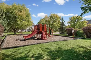 9153 Holly Ln N, Maple Grove, MN 55311 - Photo 22