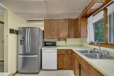 151 23rd Avenue N, Saint Cloud, MN 56303 - Photo 4
