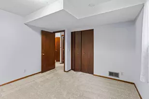 2483 Hidden Valley Ln, Stillwater, MN 55082 - Photo 28
