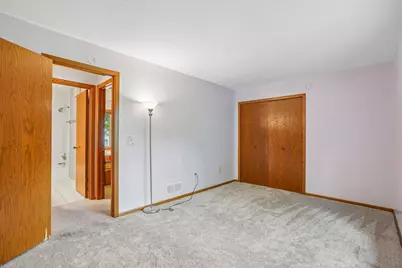 8408 Sheridan Avenue N, Brooklyn Park, MN 55444 - Photo 12