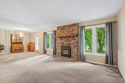 8408 Sheridan Avenue N, Brooklyn Park, MN 55444 - Photo 4