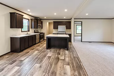 215 N McKay Avenue #13, Alexandria, MN 56308 - Photo 4