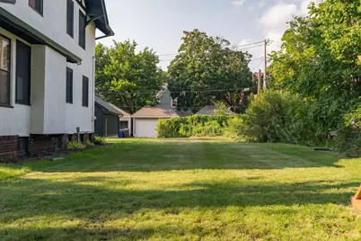 545 Holly Avenue, Saint Paul, MN 55102 - Photo 1