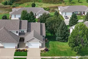 2048 Crimson Ridge Dr NW, Rochester, MN 55901 - Photo 2
