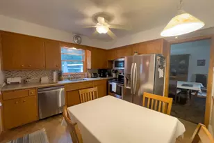 84 Hays Cir, Silver Bay, MN 55614 - Photo 4