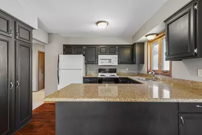1719 Cudd Circle, Hudson, WI 54016 - Photo 8