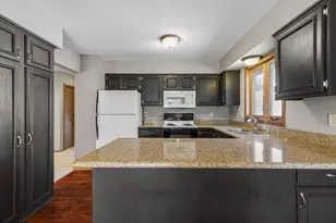 1719 Cudd Cir, Hudson, WI 54016 - Photo 8
