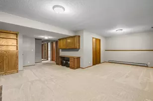1719 Cudd Cir, Hudson, WI 54016 - Photo 18