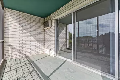 2730 Dale Street N #D305, Roseville, MN 55113 - Photo 16