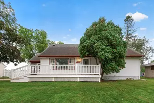 1750 Lark Ave, Maplewood, MN 55109 - Photo 1