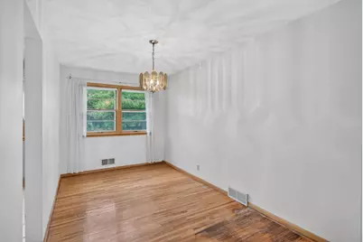 1750 Lark Avenue, Maplewood, MN 55109 - Photo 8