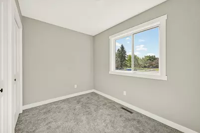 5225 Logan Street SE, Rochester, MN 55904 - Photo 16