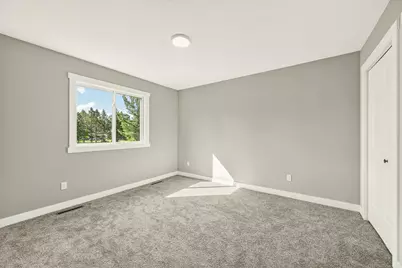 5225 Logan Street SE, Rochester, MN 55904 - Photo 14