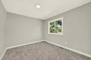 5225 Logan St SE, Rochester, MN 55904 - Photo 18