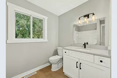 5225 Logan Street SE, Rochester, MN 55904 - Photo 20