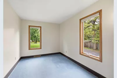 525 N Fremont Street, River Falls, WI 54022 - Photo 10