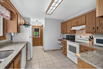 38558 Grand Avenue, North Branch, MN 55056 - Photo 16