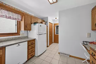 38558 Grand Ave, North Branch, MN 55056 - Photo 18