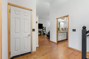 10470 169th St W, Lakeville, MN 55044 - Photo 8