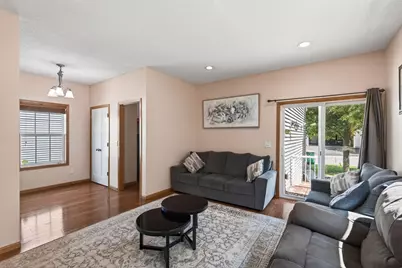10013 Iris Lane, Eden Prairie, MN 55347 - Photo 4