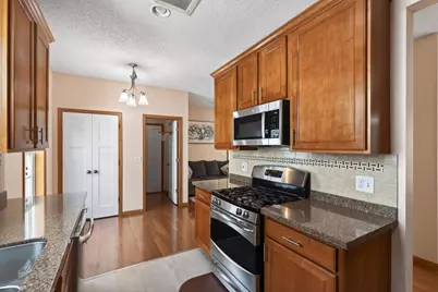 10013 Iris Lane, Eden Prairie, MN 55347 - Photo 14