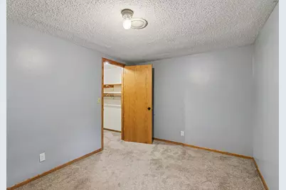 231 Longfellow Street NE, Fridley, MN 55432 - Photo 10
